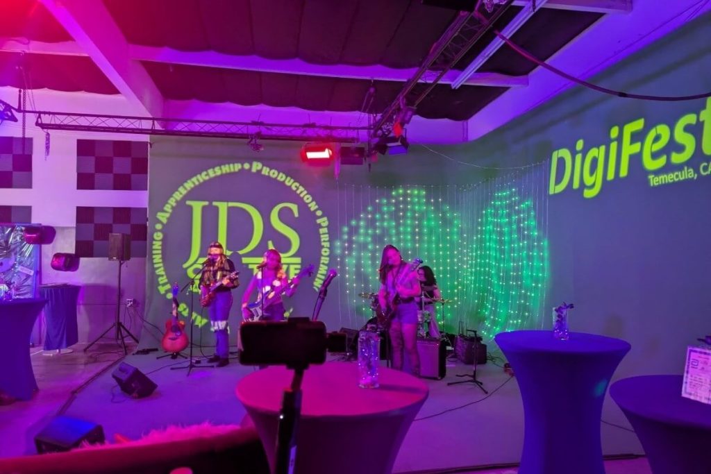 DigiFest, Live Band