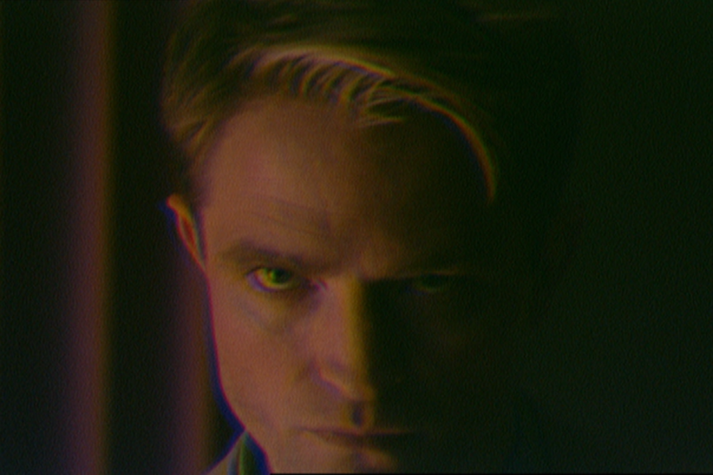 Robert Pattinson plays Chris Hansen, the host of To Catch a Predator, in the new movie Primetime.