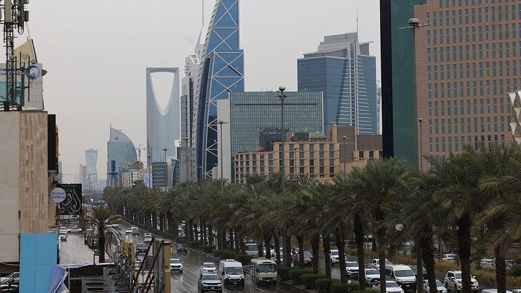 Vehciles drive along the King Fahad road, a principal transport arteries that links the city's southern and northern districts, in the Saudi capital Riyadh on March 3, 2026. The United States and Israel launched strikes against Iran on February 28, with the killing of Iran's supreme leader and the Islamic republic retaliated with barrages of missiles at Gulf states and Israel.
