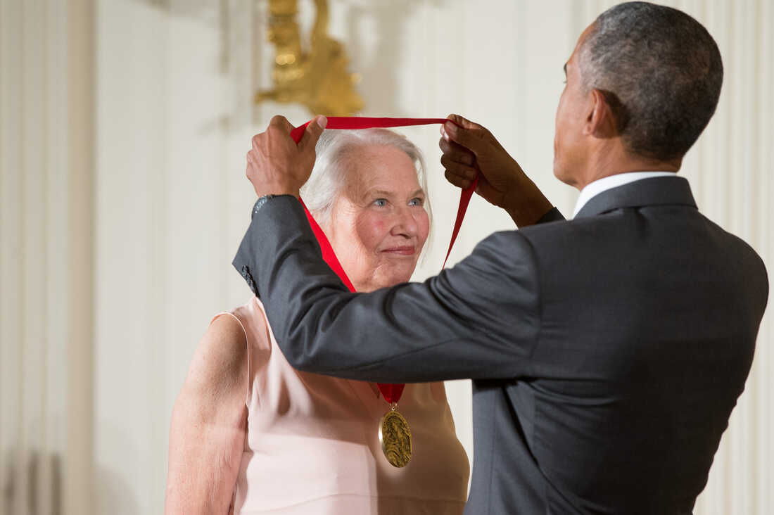 Author Annie Dillard receives the 2014 National Humanities Medal from President Barack Obama at the White House in September 2015.
