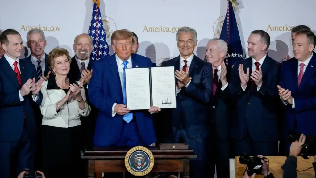Trump order america website